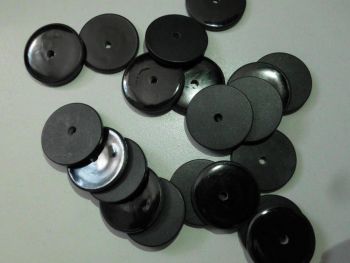 RFID UHF 860-960MHz EPC 96-bit Laundry Button Tag for Clothing Heat Resistant Round
